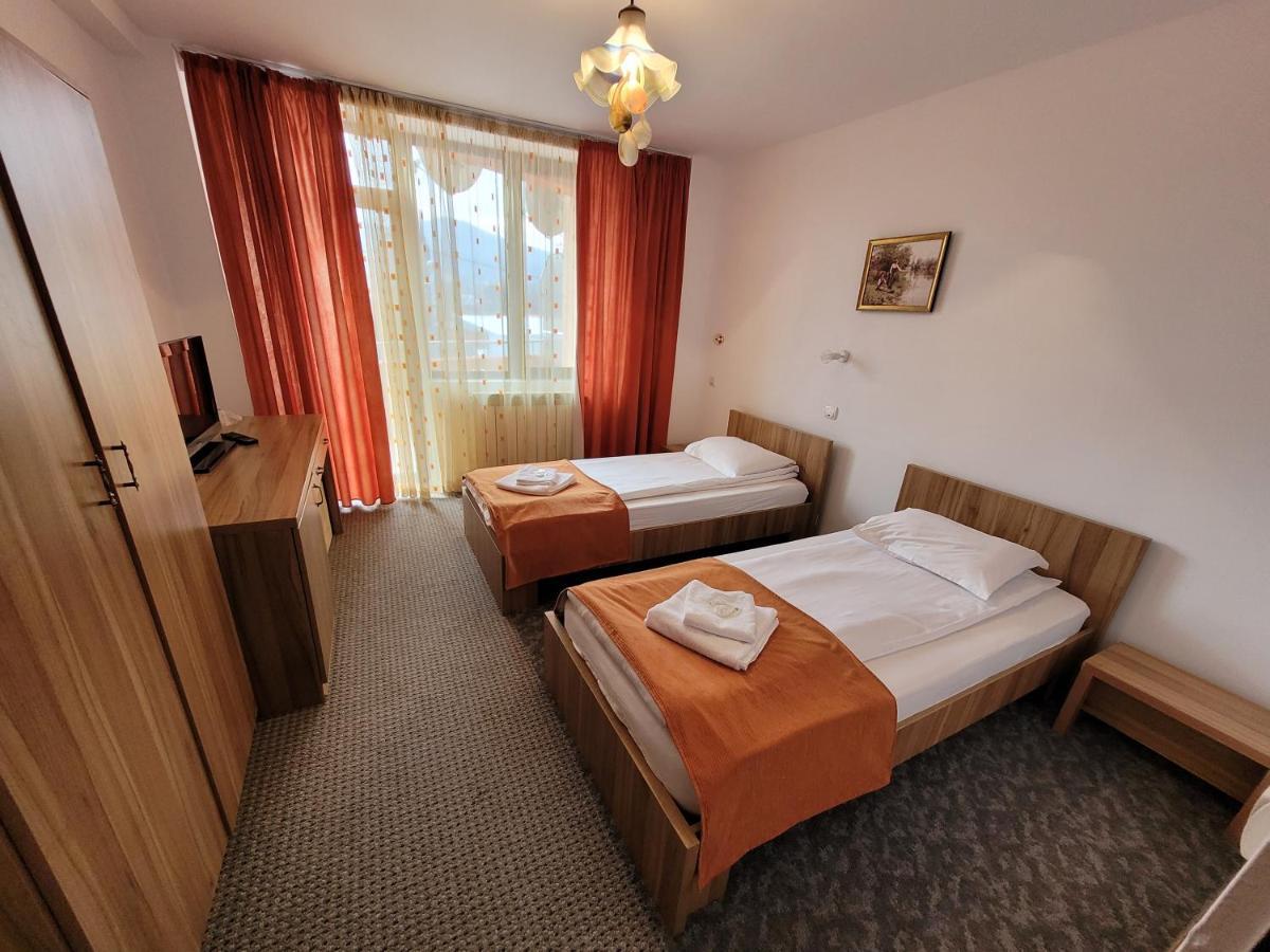 Motel Minerva Tirgu Ocna Bagian luar foto