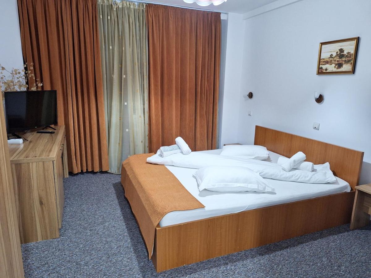 Motel Minerva Tirgu Ocna Bagian luar foto